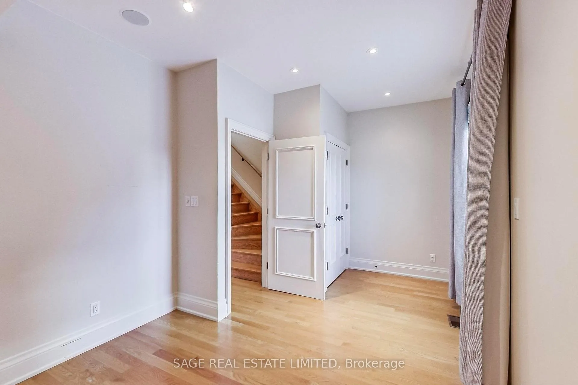 Photo 17 of 2C Beatrice Street, Toronto, Trinity-Bellwoods — HOMEH