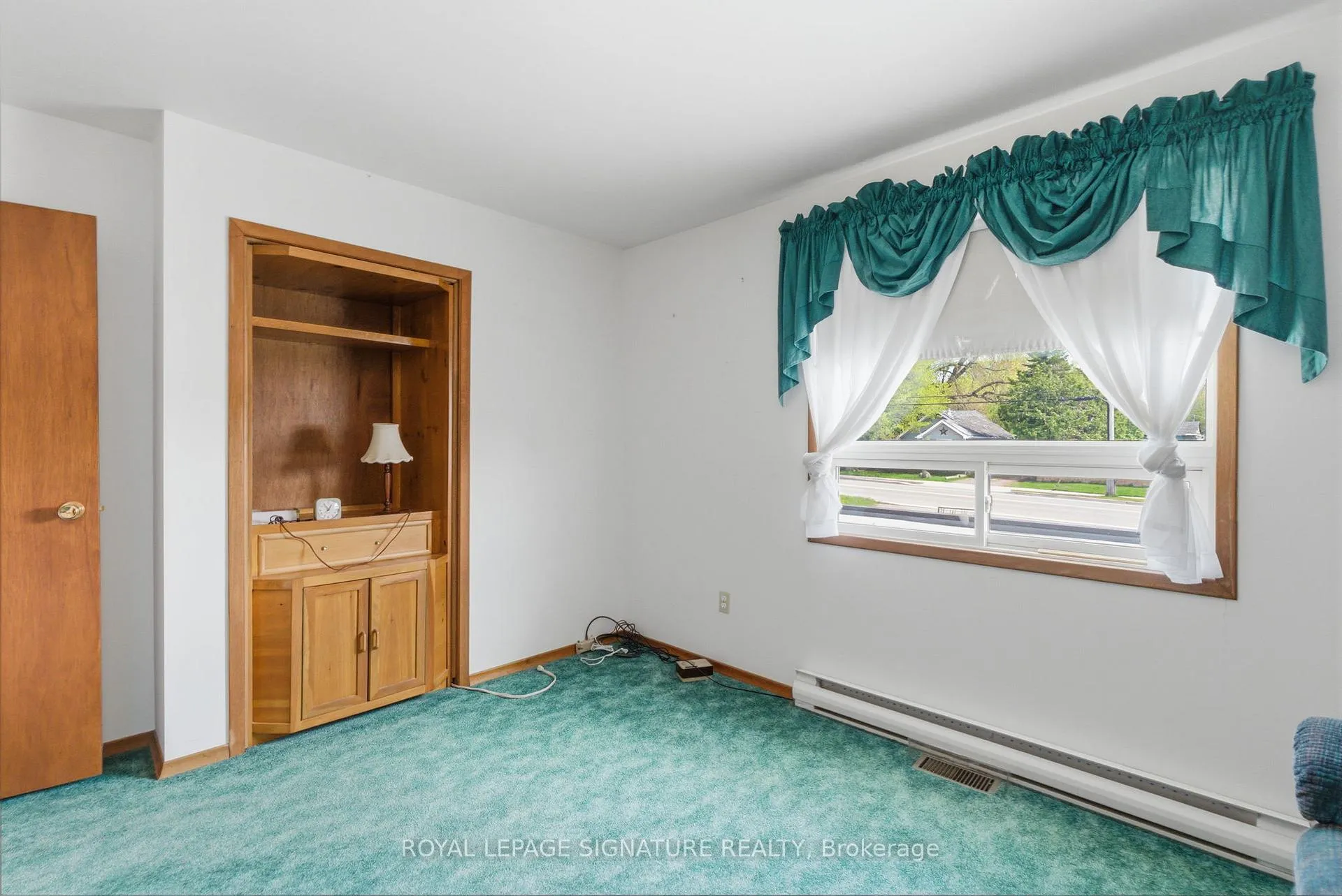 Photo 12 of 5 Pier Street, Scugog, Rural Scugog — HOMEH