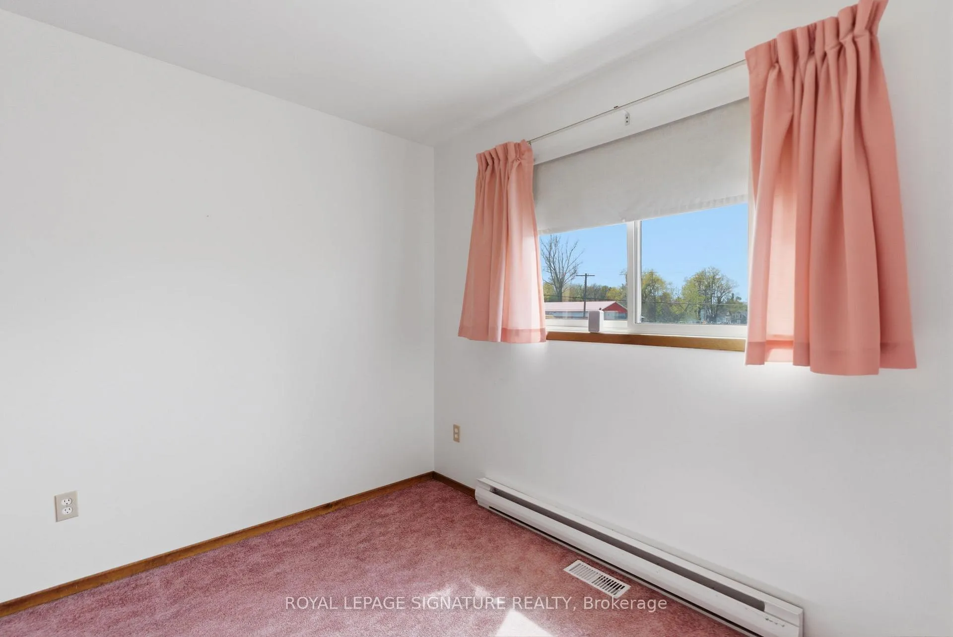 Photo 14 of 5 Pier Street, Scugog, Rural Scugog — HOMEH