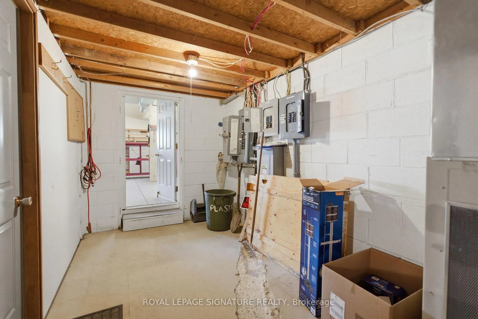 Photo 20 of 5 Pier Street, Scugog, Rural Scugog — HOMEH