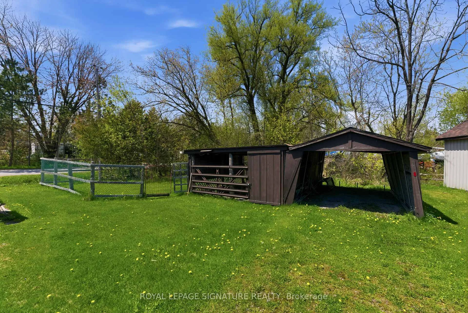 Photo 36 of 5 Pier Street, Scugog, Rural Scugog — HOMEH