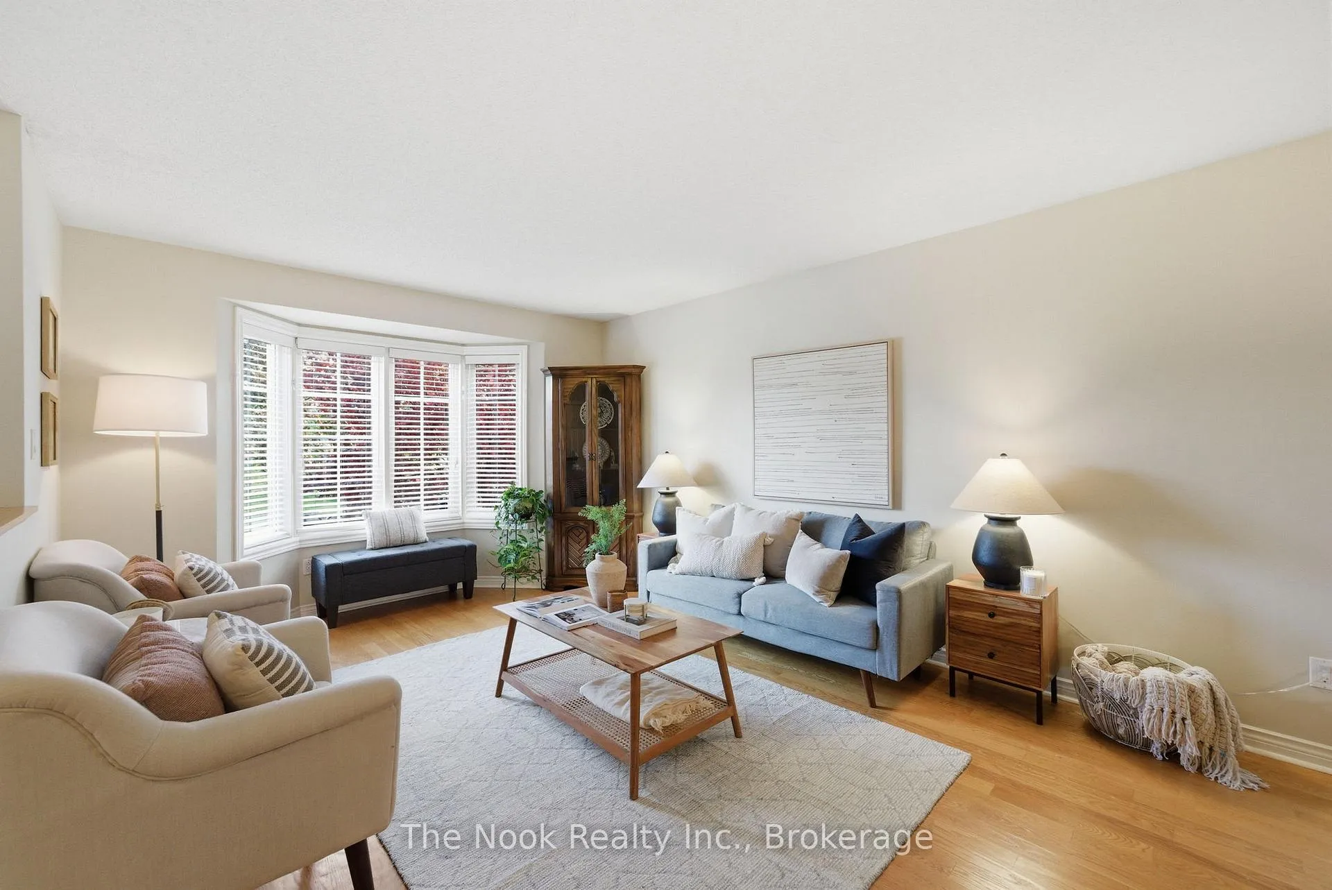 Photo 7 of 876 Sundance Circle, Oshawa, Northglen — HOMEH