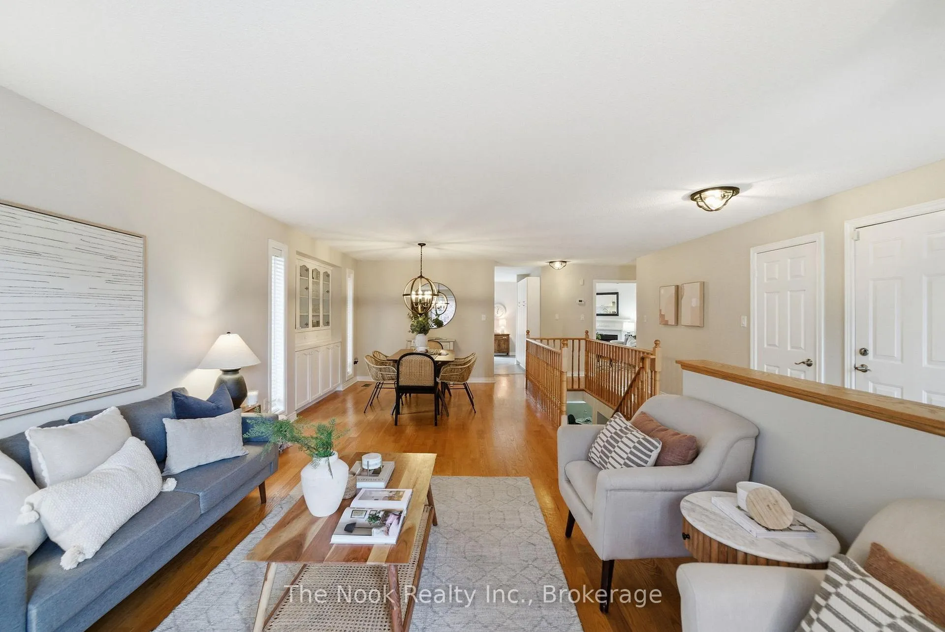 Photo 8 of 876 Sundance Circle, Oshawa, Northglen — HOMEH