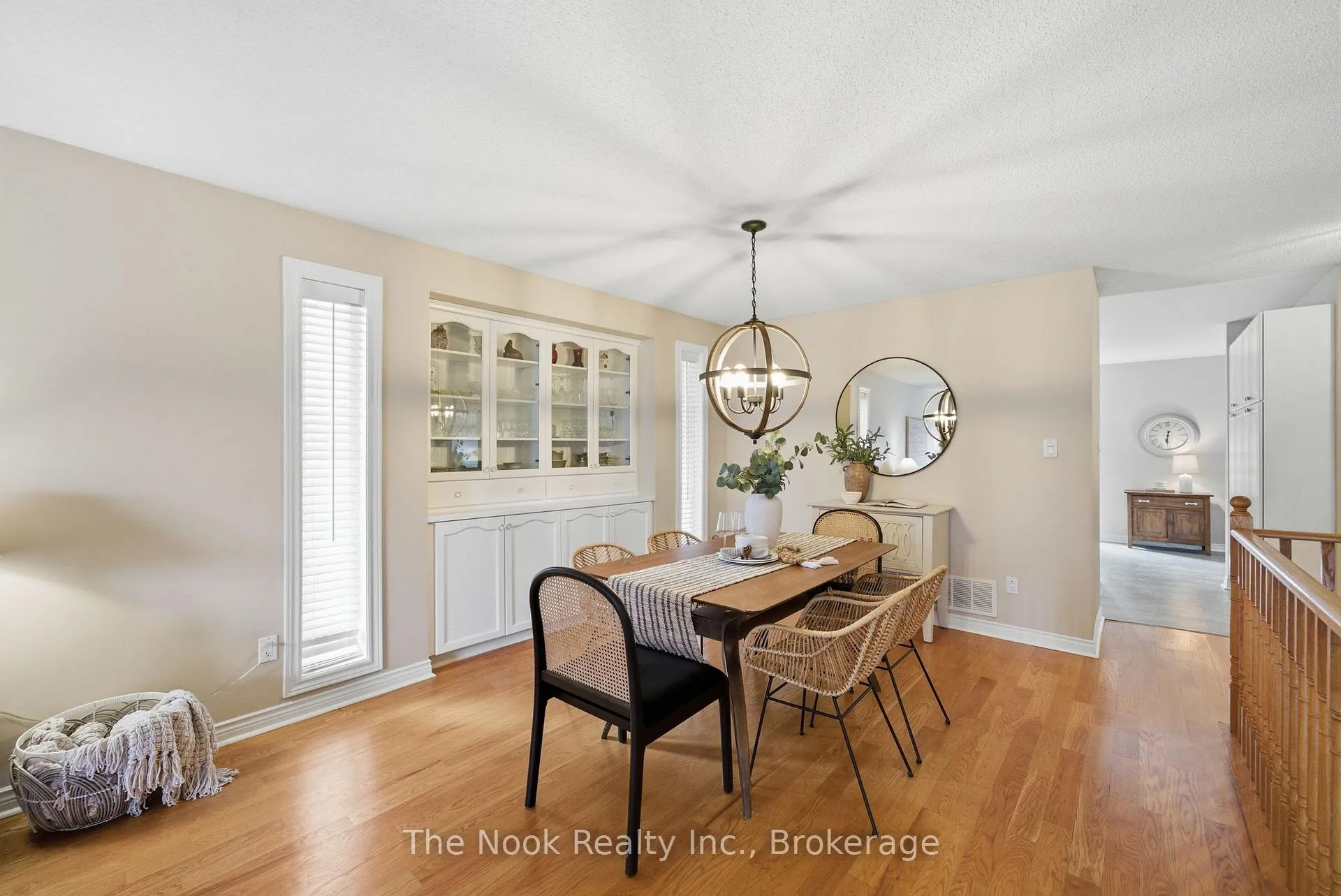 Photo 16 of 876 Sundance Circle, Oshawa, Northglen — HOMEH