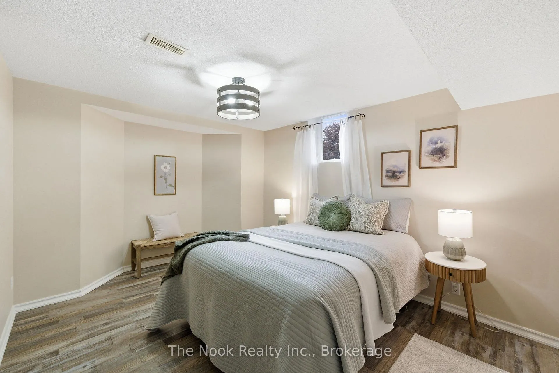 Photo 26 of 876 Sundance Circle, Oshawa, Northglen — HOMEH