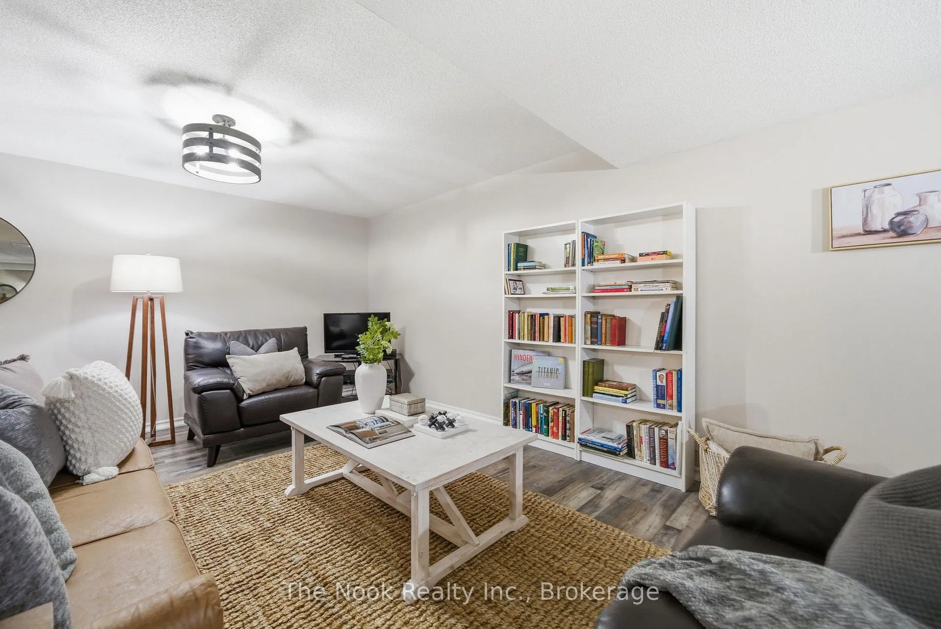 Photo 33 of 876 Sundance Circle, Oshawa, Northglen — HOMEH