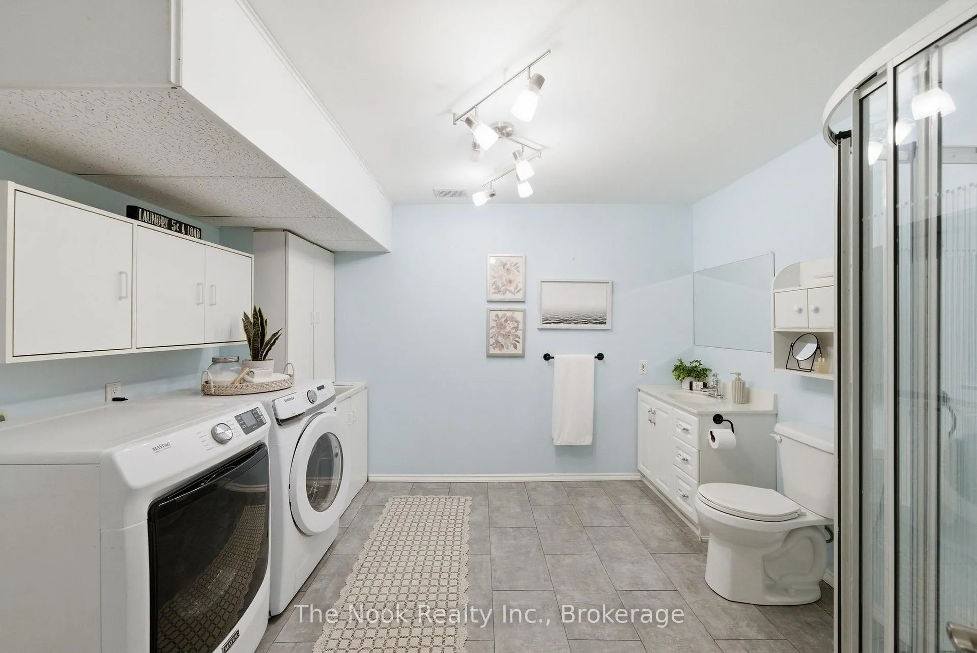 Photo 36 of 876 Sundance Circle, Oshawa, Northglen — HOMEH