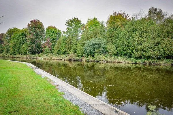 Photo 3 of Unit 10, 81 Laguna Parkway S, Ramara, Rural Ramara — HOMEH