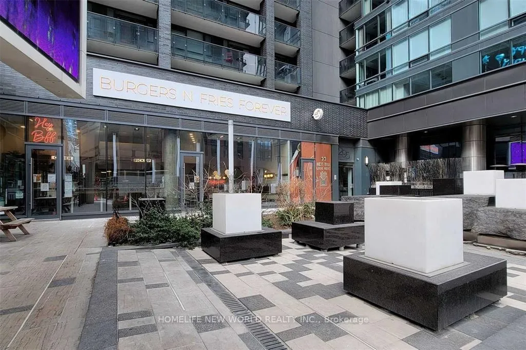 Front of Unit 2908, 295 Adelaide Street W