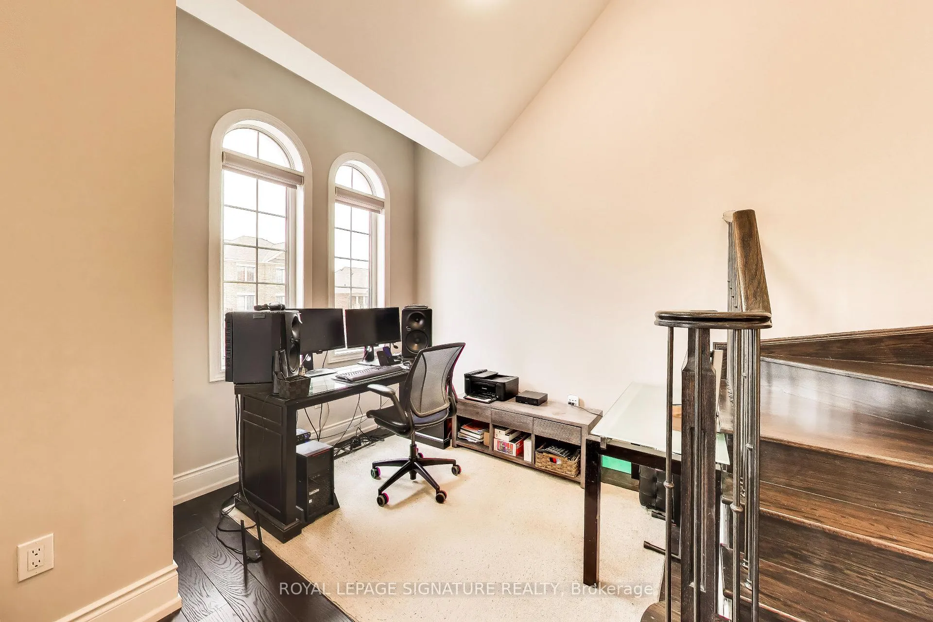 Photo 18 of 259 Barons Street, Vaughan, Kleinburg — HOMEH