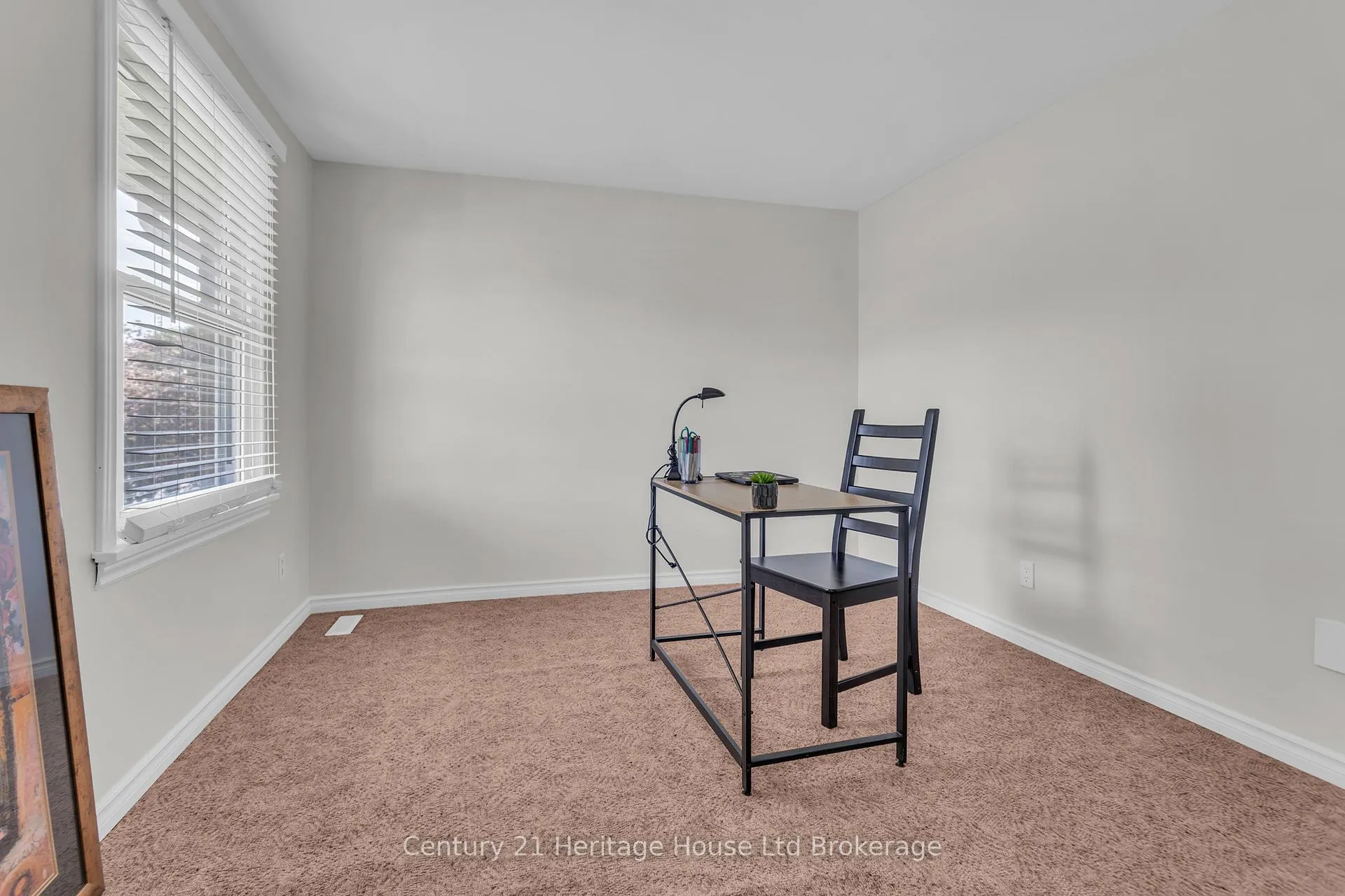 Photo 14 of Unit 1, 144 Concession Street E, Tillsonburg — HOMEH