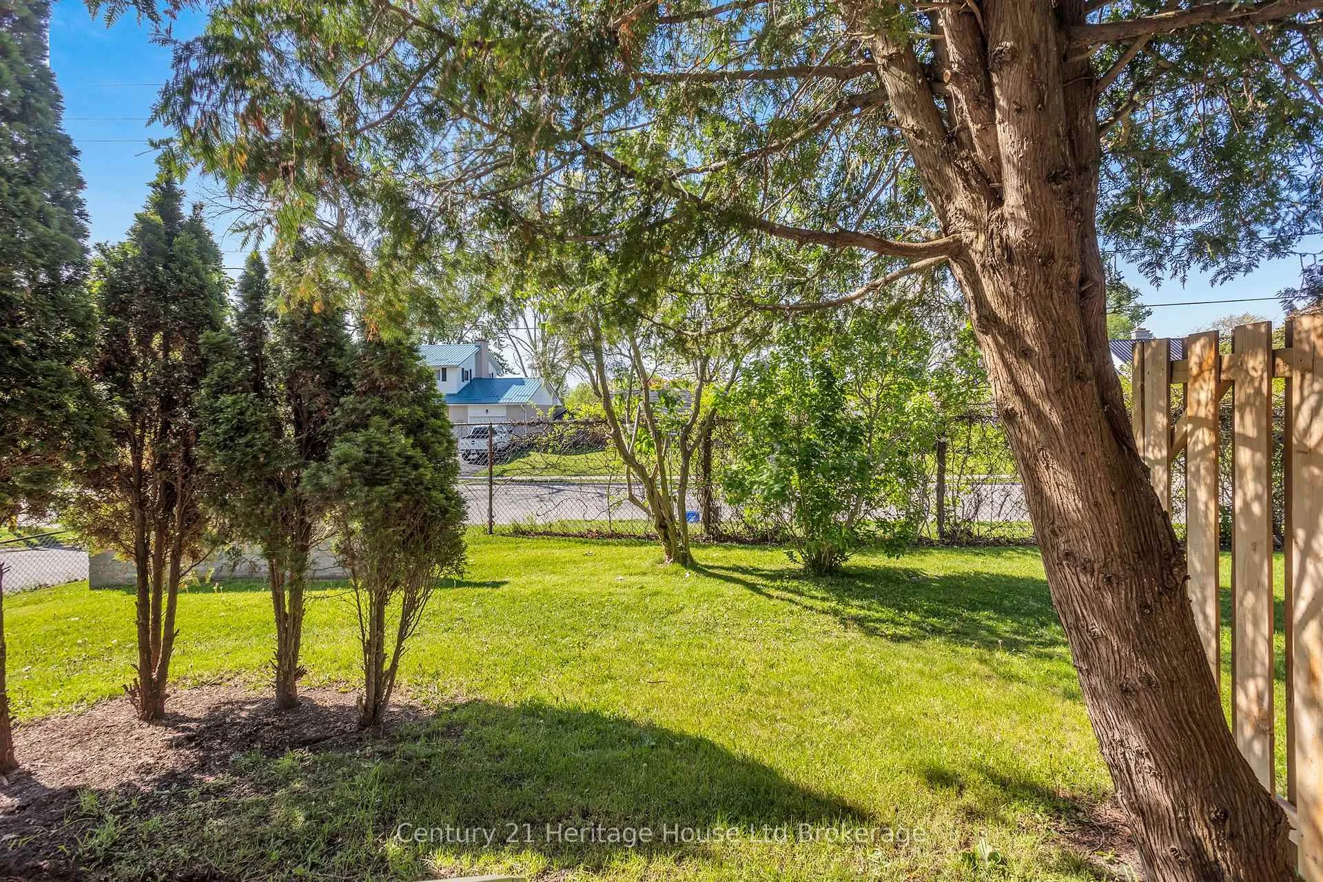 Photo 28 of Unit 1, 144 Concession Street E, Tillsonburg — HOMEH