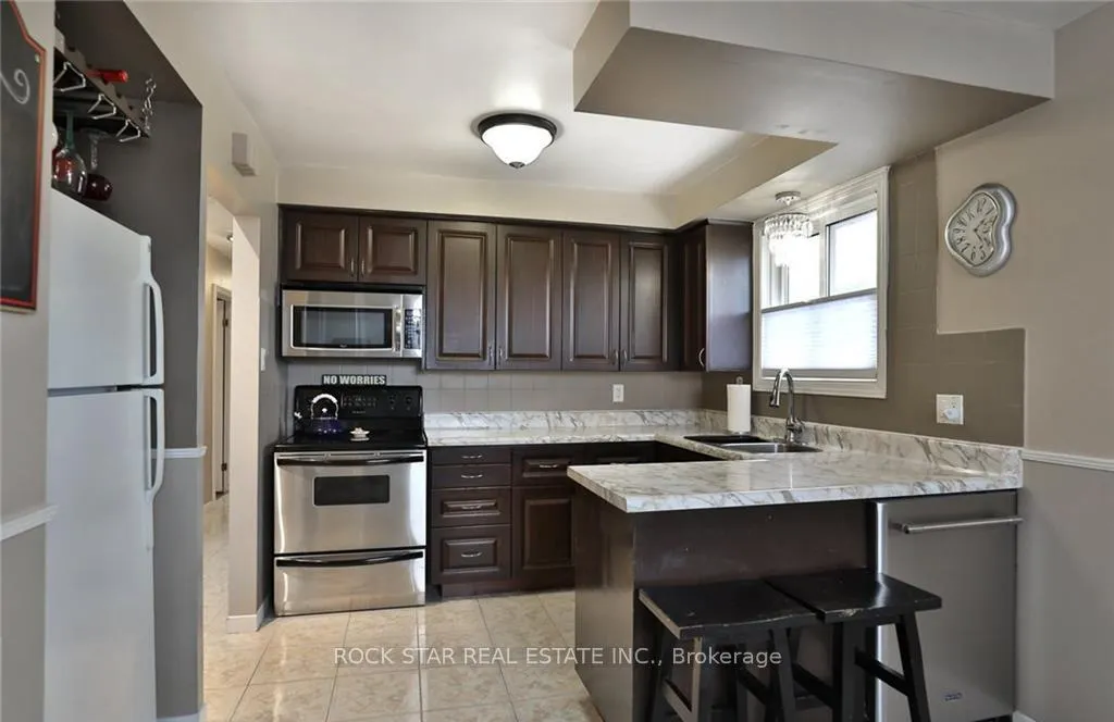 Photo 6 of 442 Greenhill Avenue, Hamilton, Vincent — HOMEH