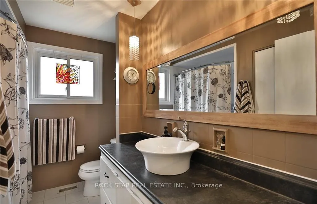 Photo 12 of 442 Greenhill Avenue, Hamilton, Vincent — HOMEH