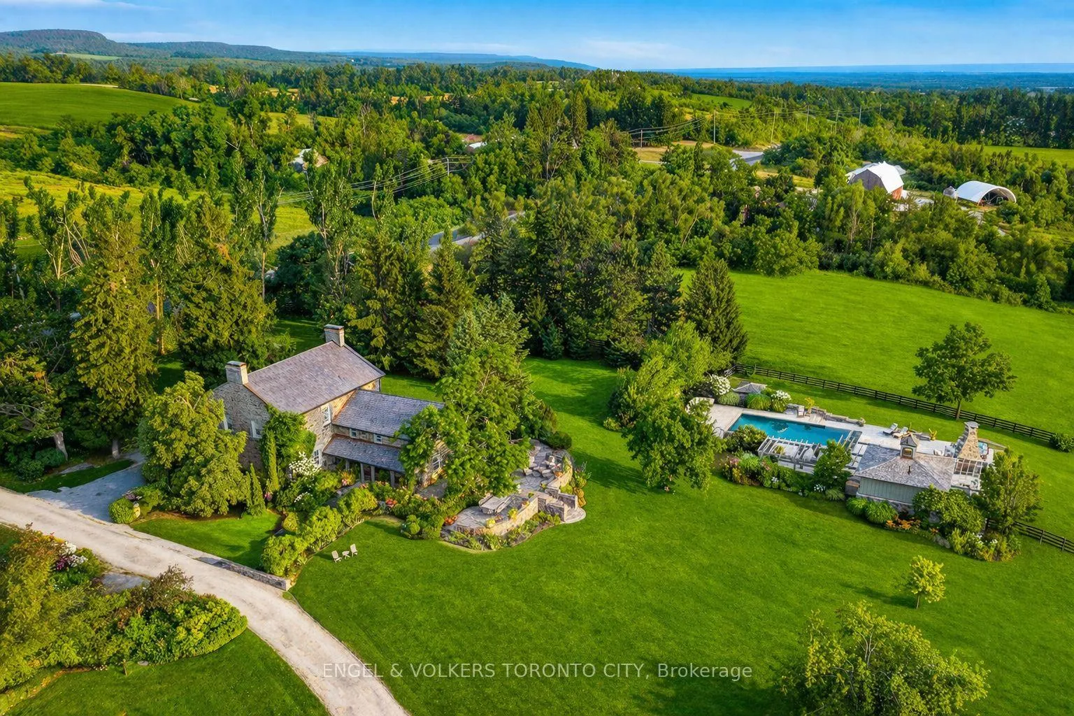 Photo 14 of 2353 County Road 124, Clearview, Rural Clearview — HOMEH