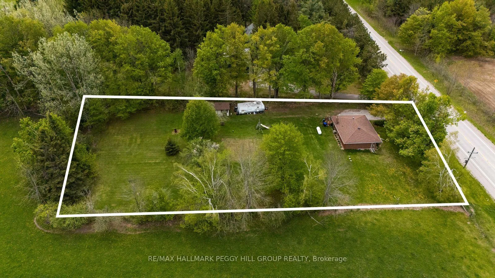 Photo 2 of 5855 Vasey Road, Tay, Rural Tay — HOMEH