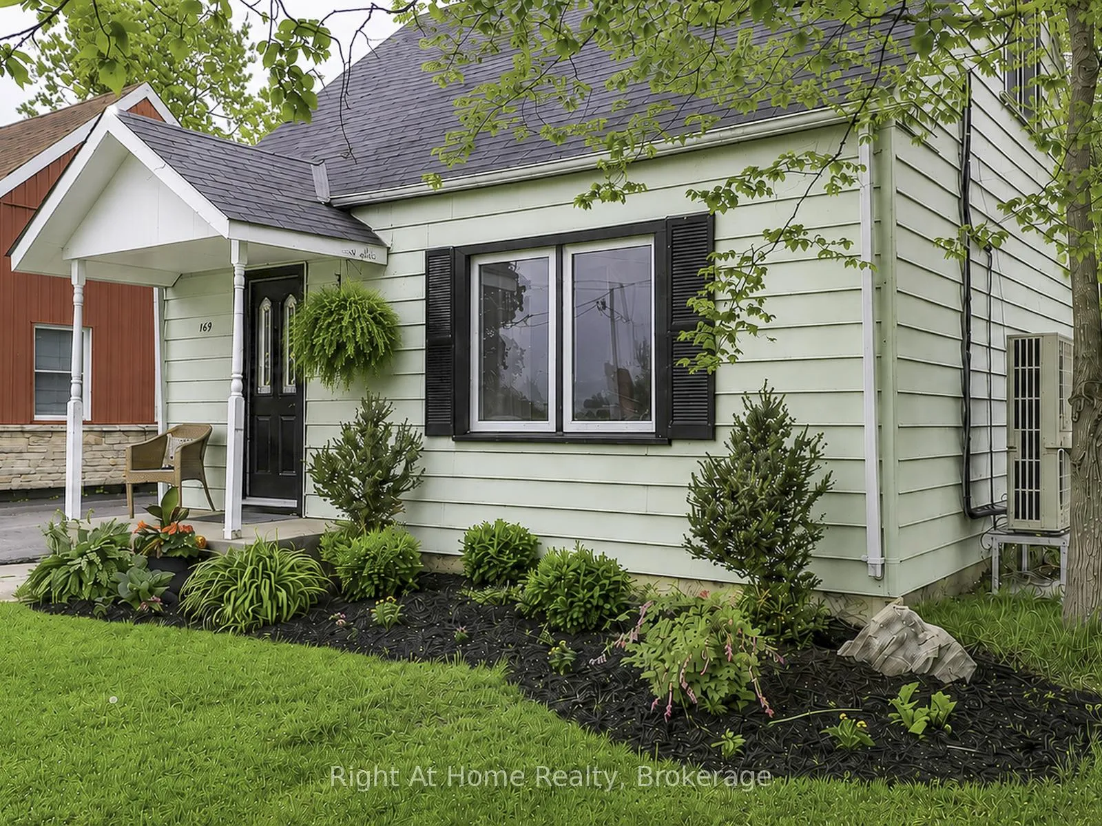Photo 3 of 169 North Street, Stirling-Rawdon, Stirling Ward — HOMEH