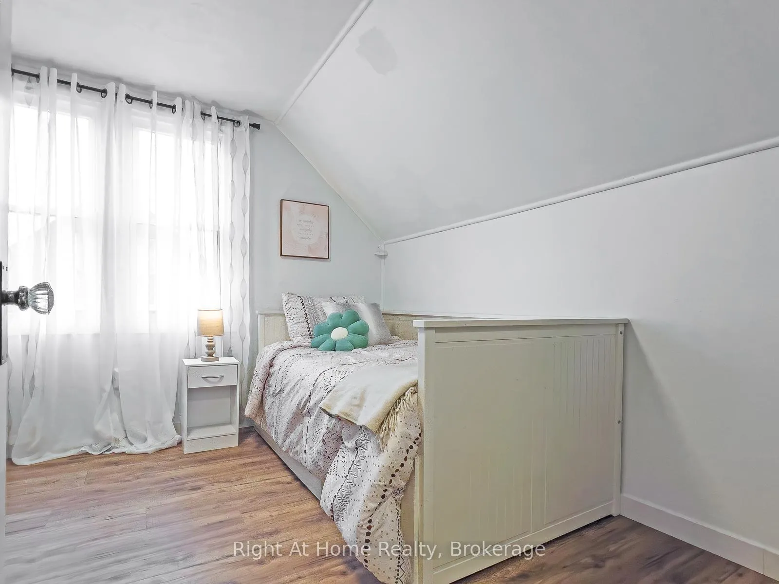 Photo 21 of 169 North Street, Stirling-Rawdon, Stirling Ward — HOMEH