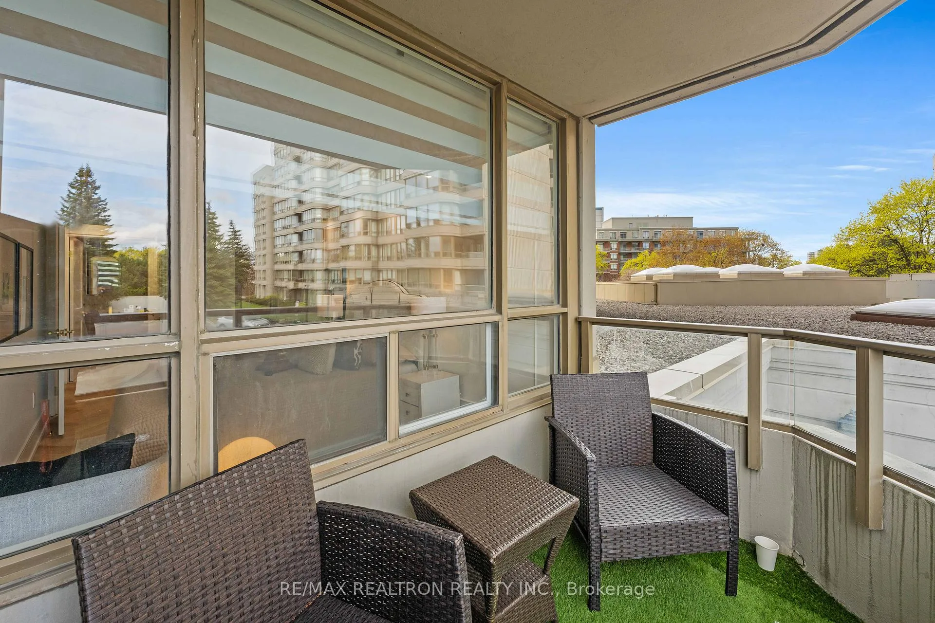 Photo 42 of Unit 210, 11 Townsgate Drive, Vaughan, Crestwood-Springfarm-Yorkhill — HOMEH