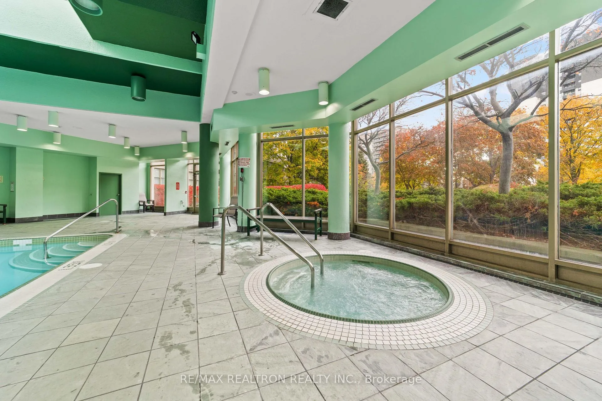 Photo 46 of Unit 210, 11 Townsgate Drive, Vaughan, Crestwood-Springfarm-Yorkhill — HOMEH