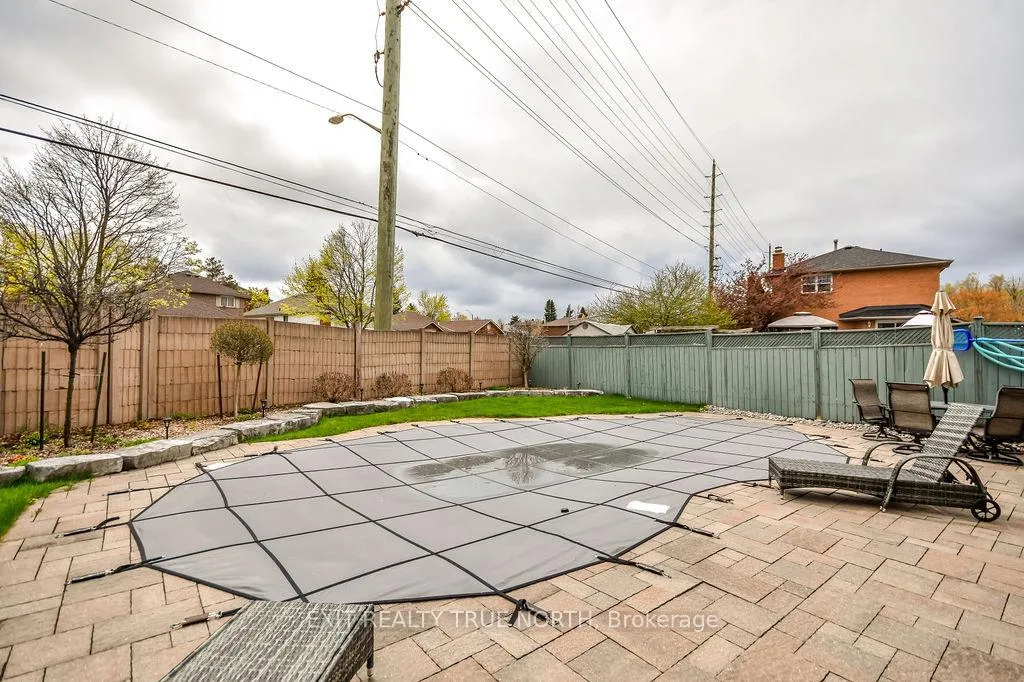 Photo 35 of 53 Etherington Crescent, Barrie, West Bayfield — HOMEH