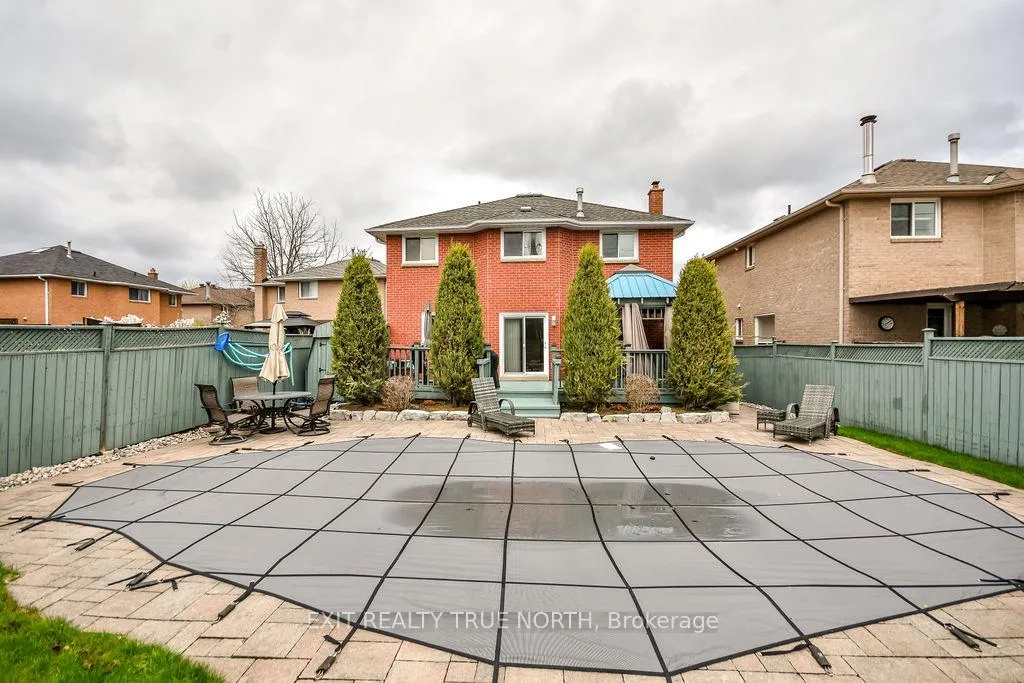 Photo 37 of 53 Etherington Crescent, Barrie, West Bayfield — HOMEH