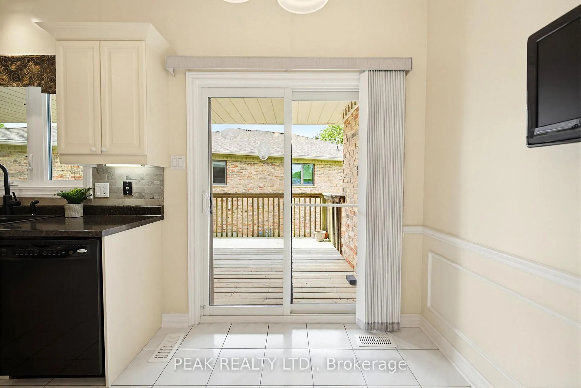 Photo 15 of Unit #26, 30 Doon Drive, London, North G — HOMEH