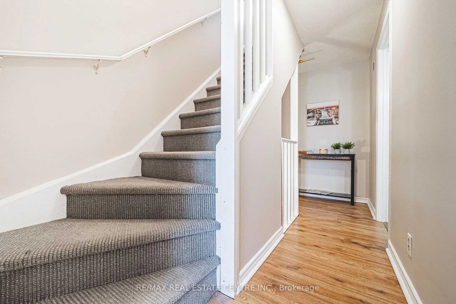 Photo 20 of Unit 46, 67 Valleyview Road, Cambridge — HOMEH