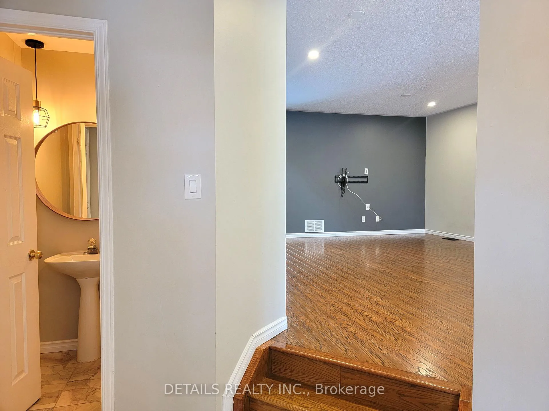 Photo 2 of 171 Windhurst Drive, Ottawa, Barrhaven East — HOMEH