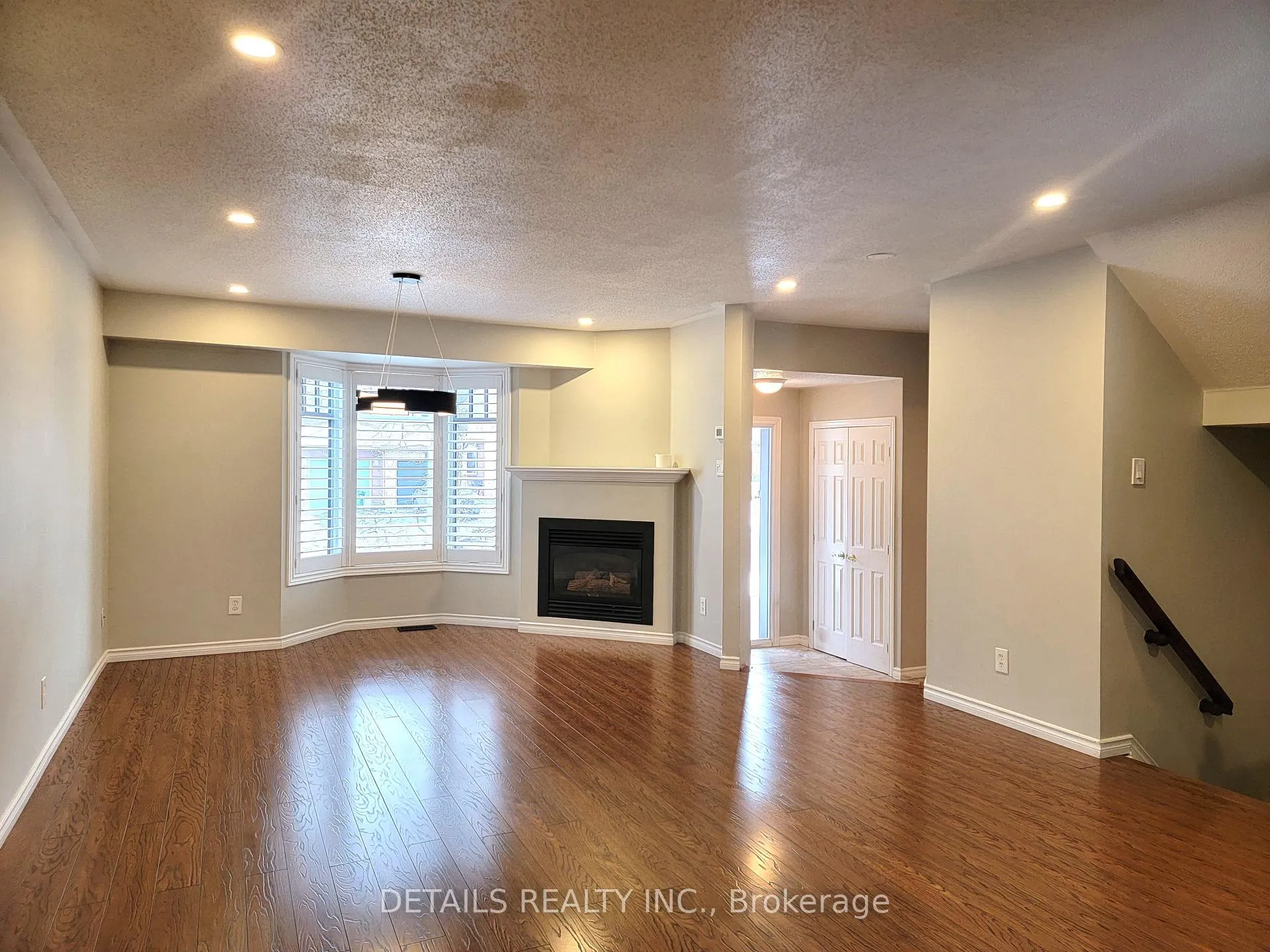 Photo 5 of 171 Windhurst Drive, Ottawa, Barrhaven East — HOMEH
