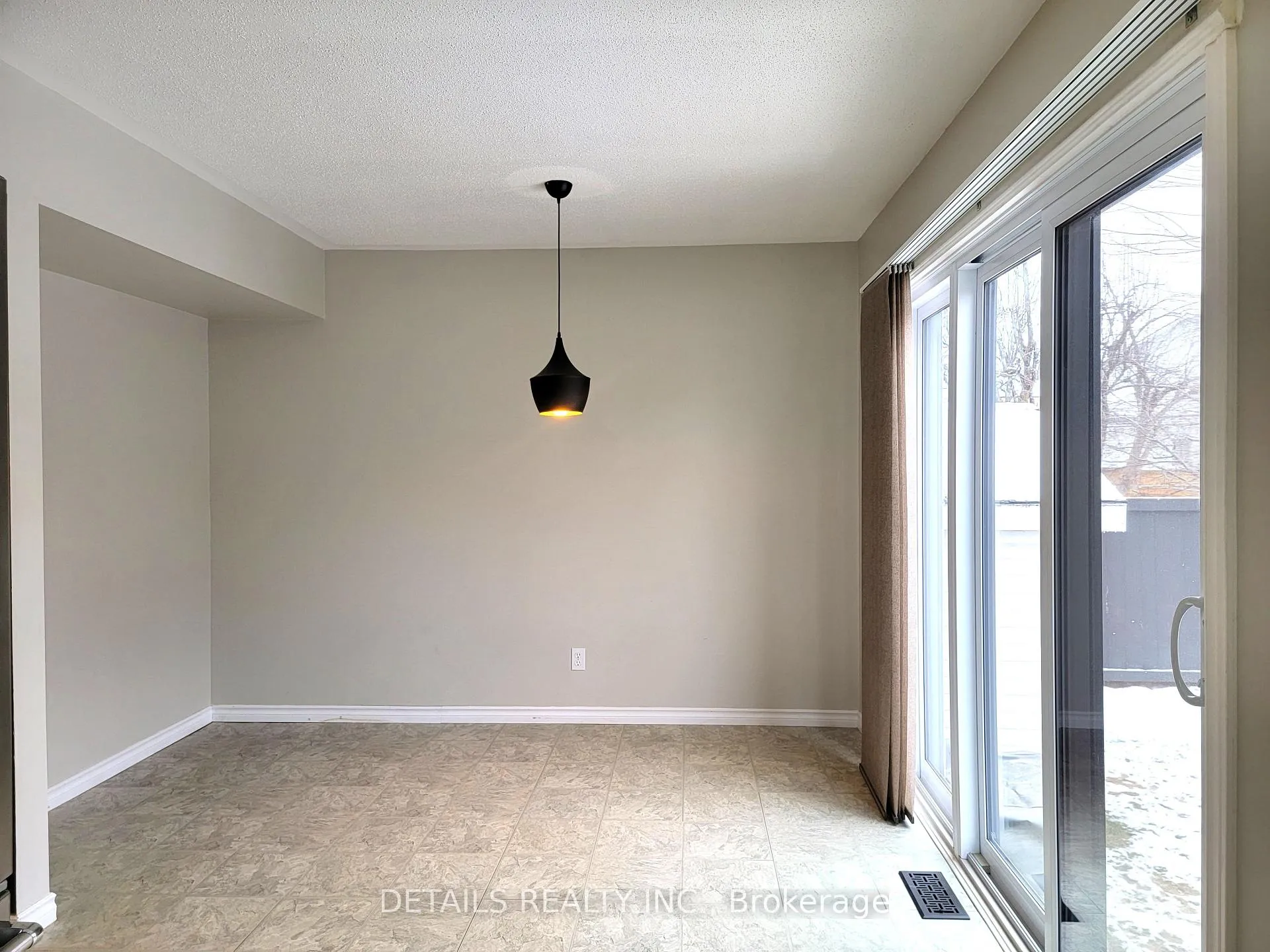 Photo 10 of 171 Windhurst Drive, Ottawa, Barrhaven East — HOMEH