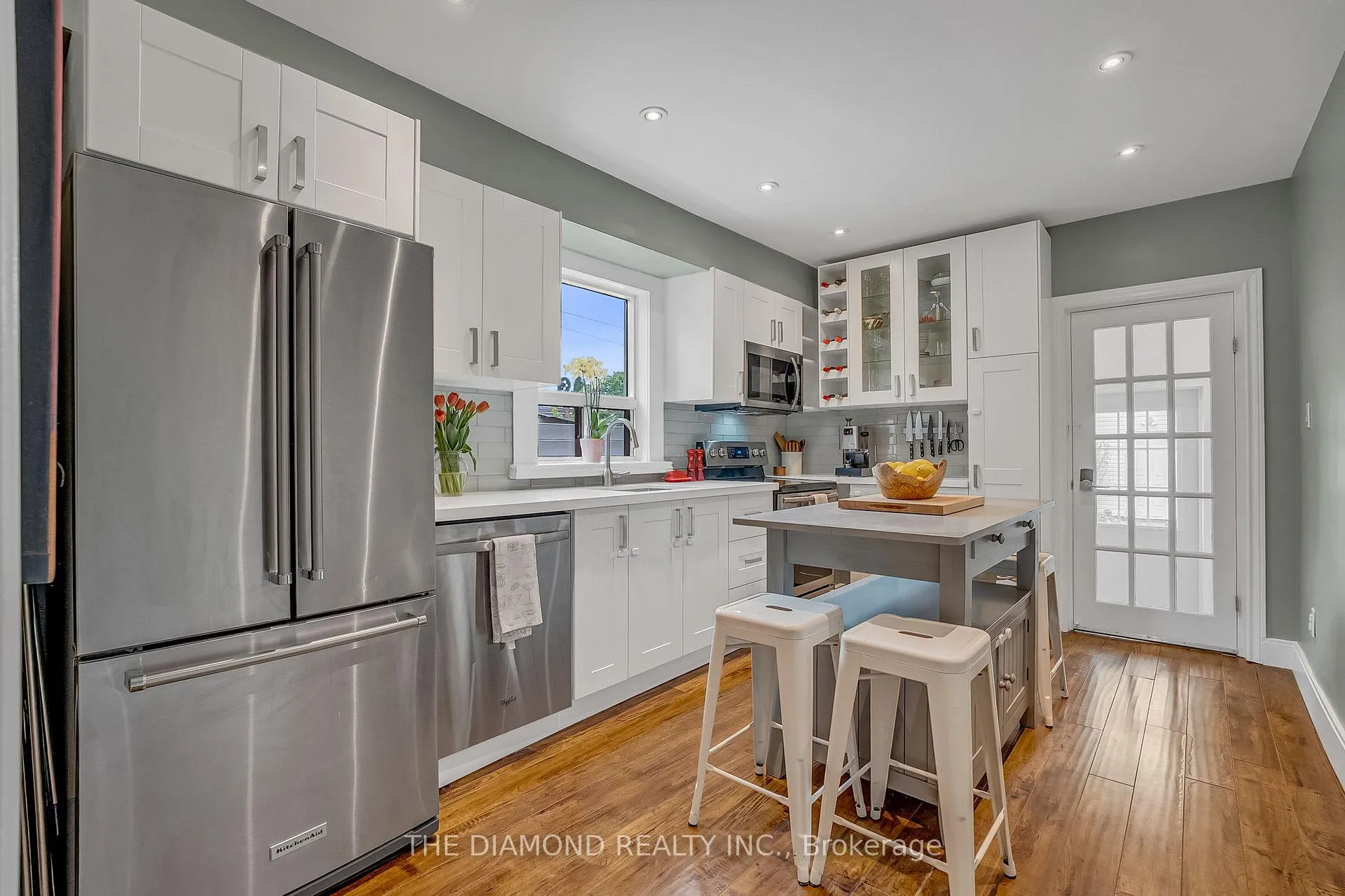 Photo 18 of 129 Earlscourt Avenue, Toronto, Corso Italia-Davenport — HOMEH