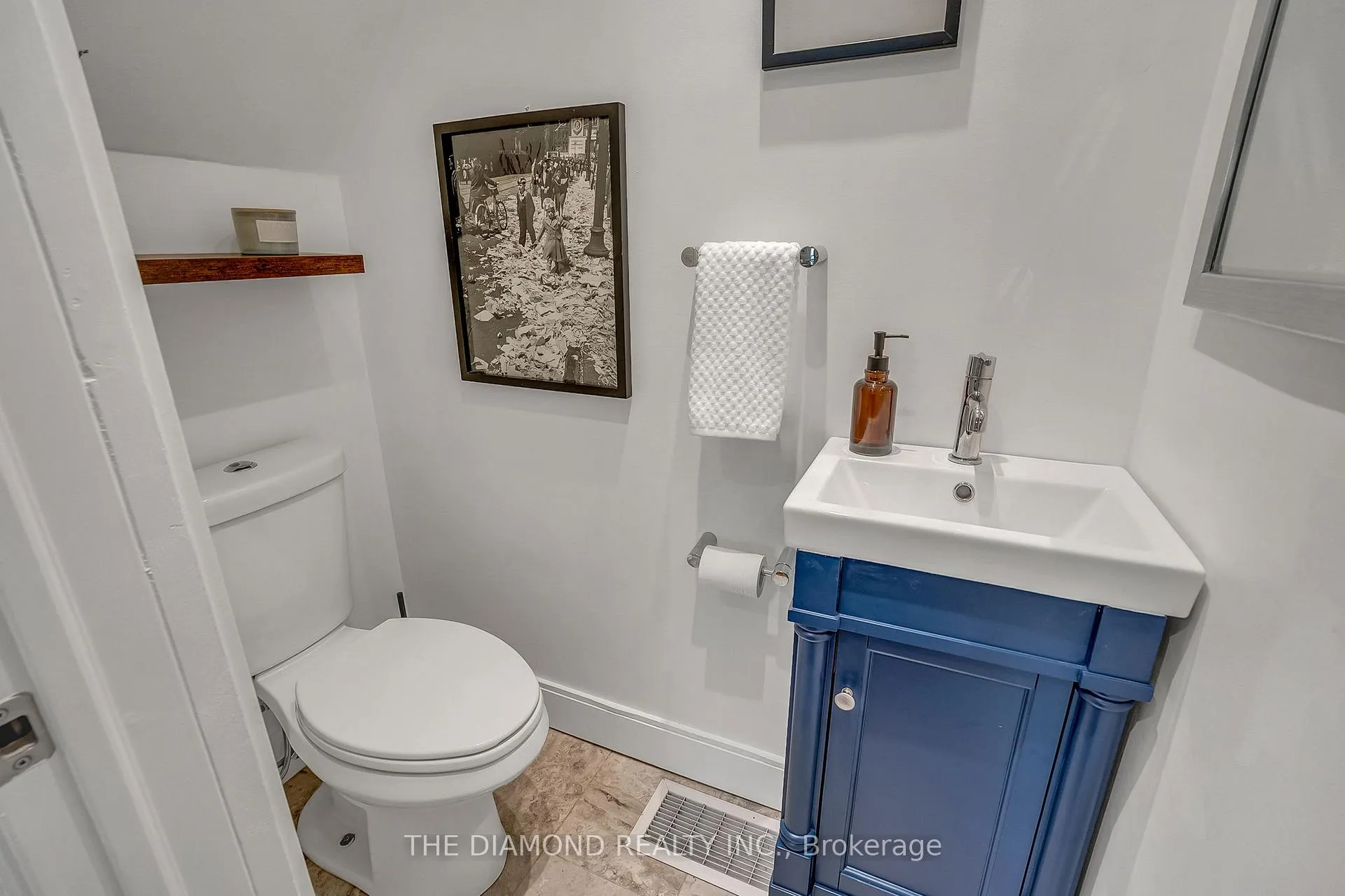 Photo 22 of 129 Earlscourt Avenue, Toronto, Corso Italia-Davenport — HOMEH