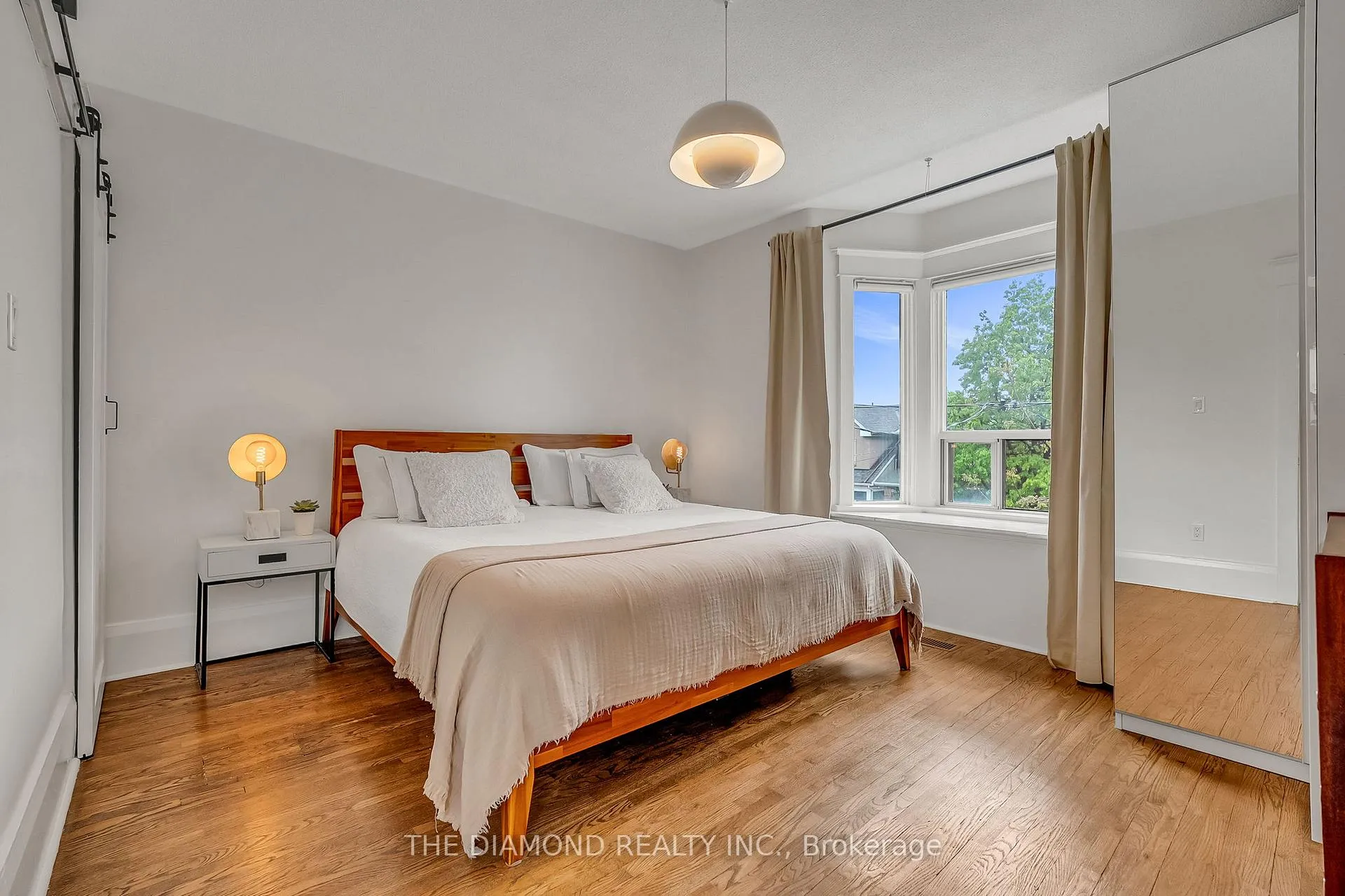 Photo 25 of 129 Earlscourt Avenue, Toronto, Corso Italia-Davenport — HOMEH