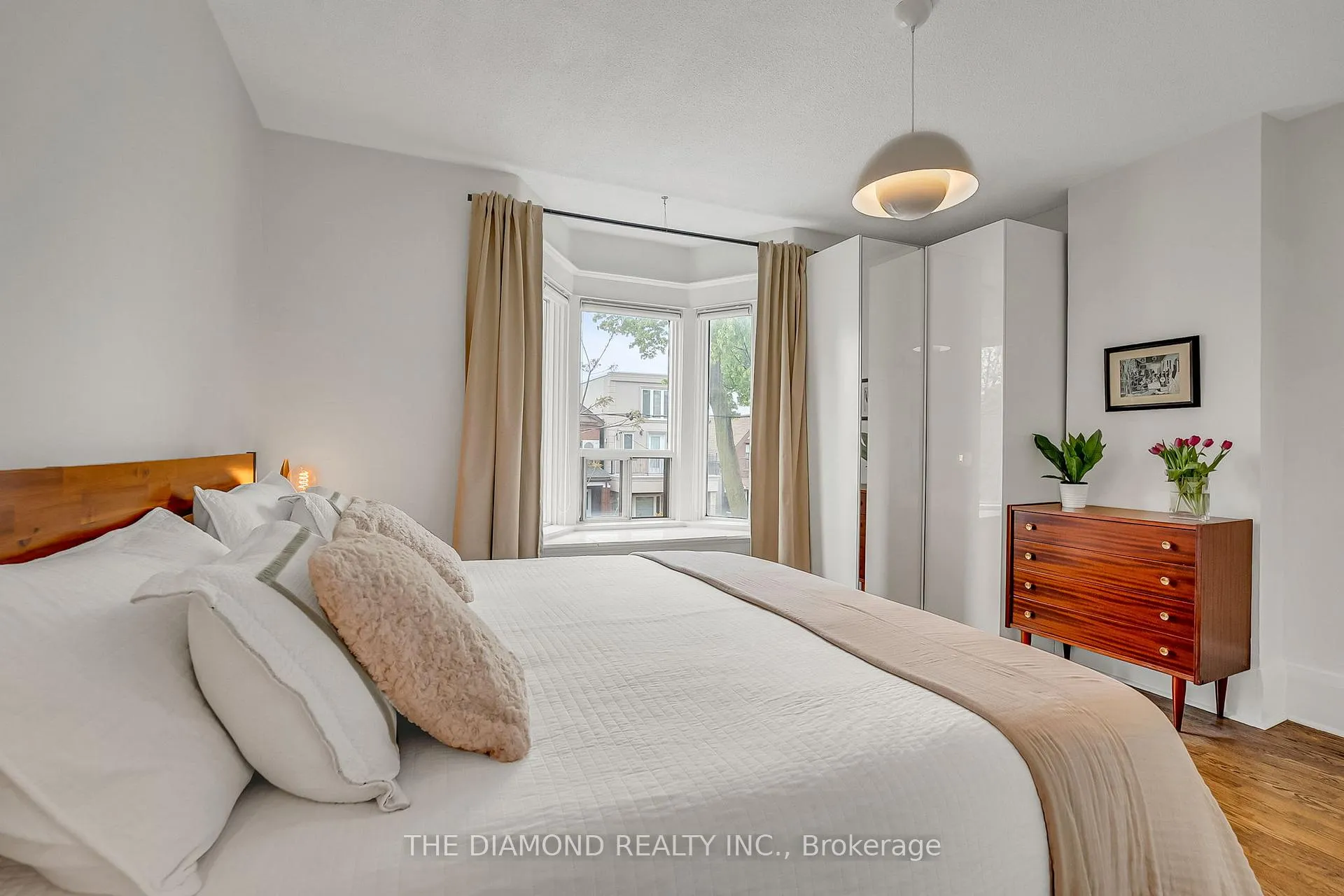 Photo 26 of 129 Earlscourt Avenue, Toronto, Corso Italia-Davenport — HOMEH