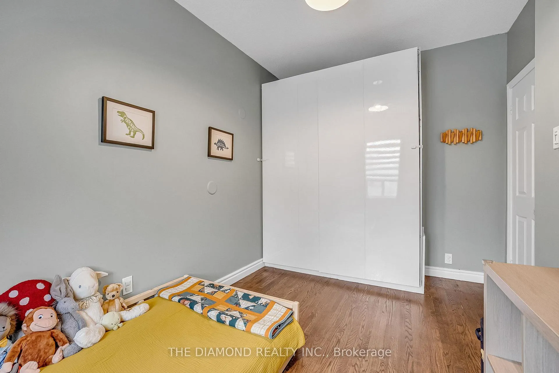 Photo 31 of 129 Earlscourt Avenue, Toronto, Corso Italia-Davenport — HOMEH