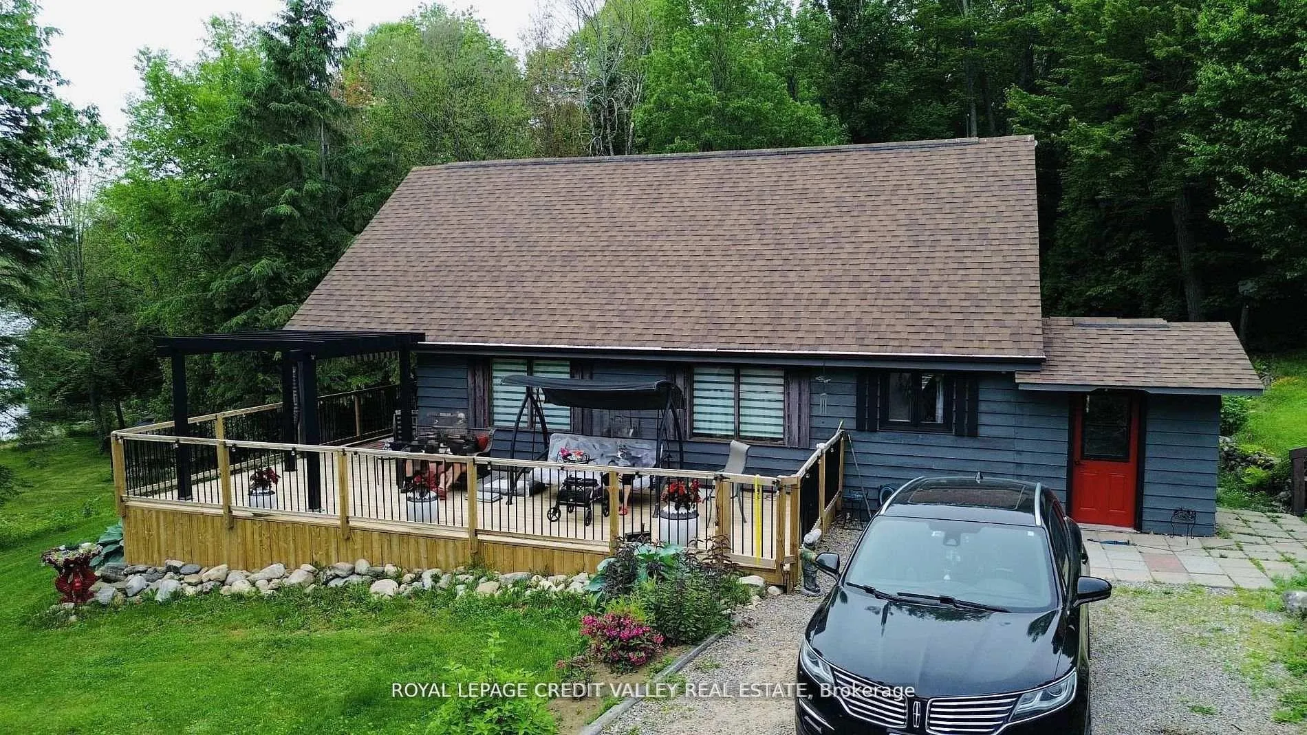 Photo of 992 South Baptiste Lake Road