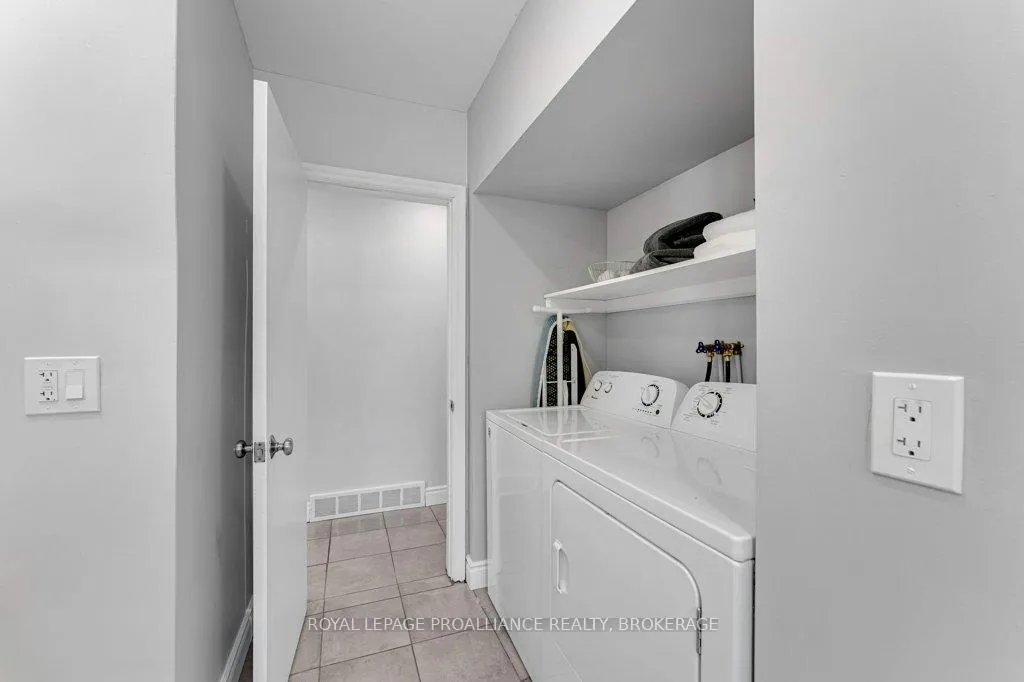 Photo 21 of 168 Avenue Road, Kingston, West of Sir John A. Blvd — HOMEH