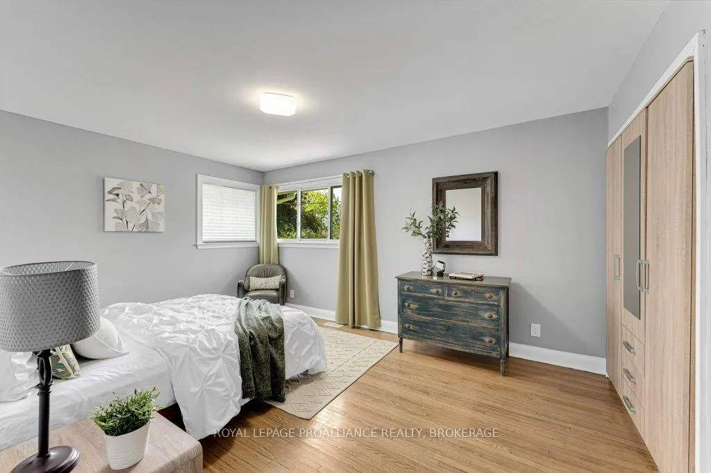 Photo 23 of 168 Avenue Road, Kingston, West of Sir John A. Blvd — HOMEH