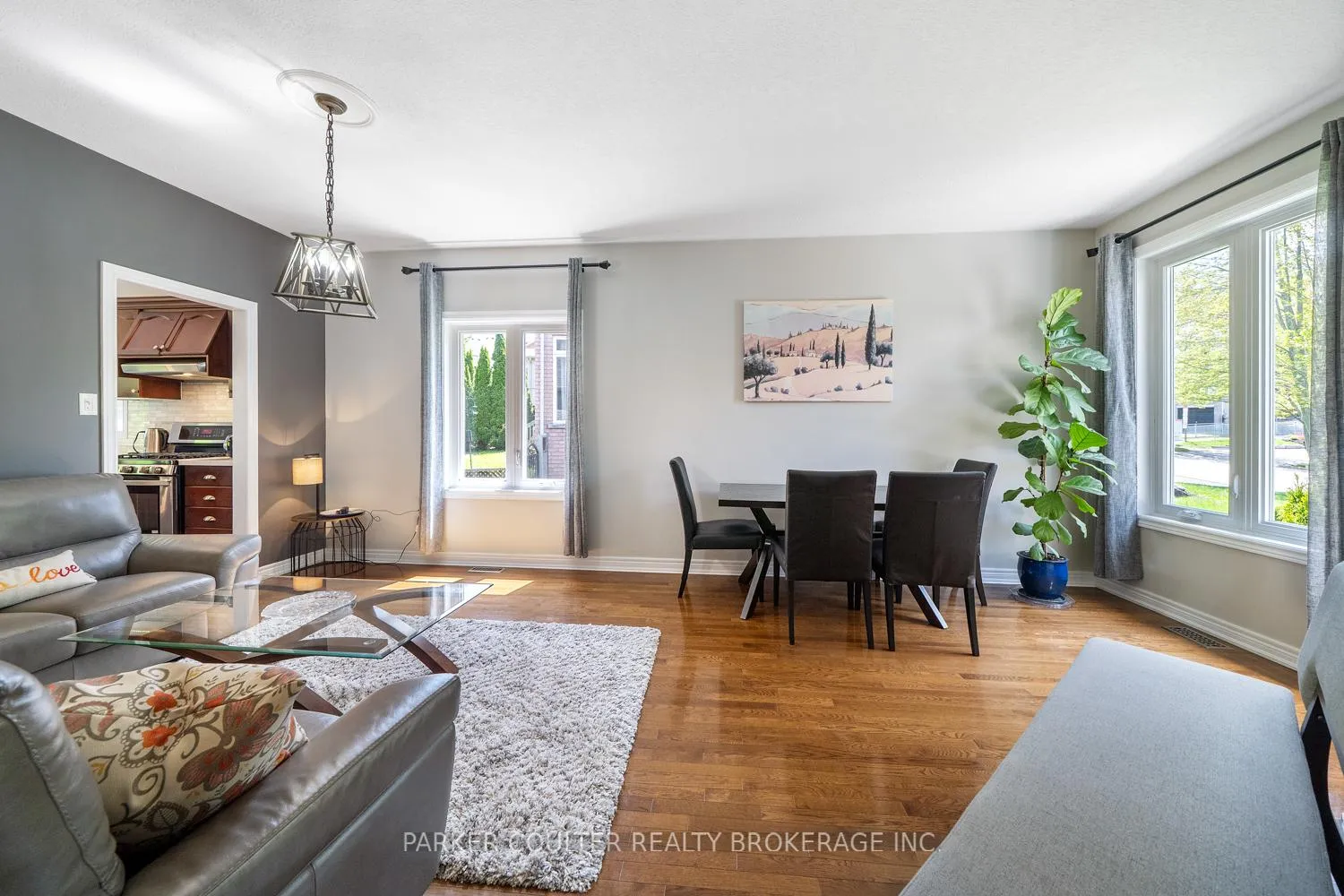 Photo 4 of 53 Cumming Drive, Barrie, Ardagh — HOMEH