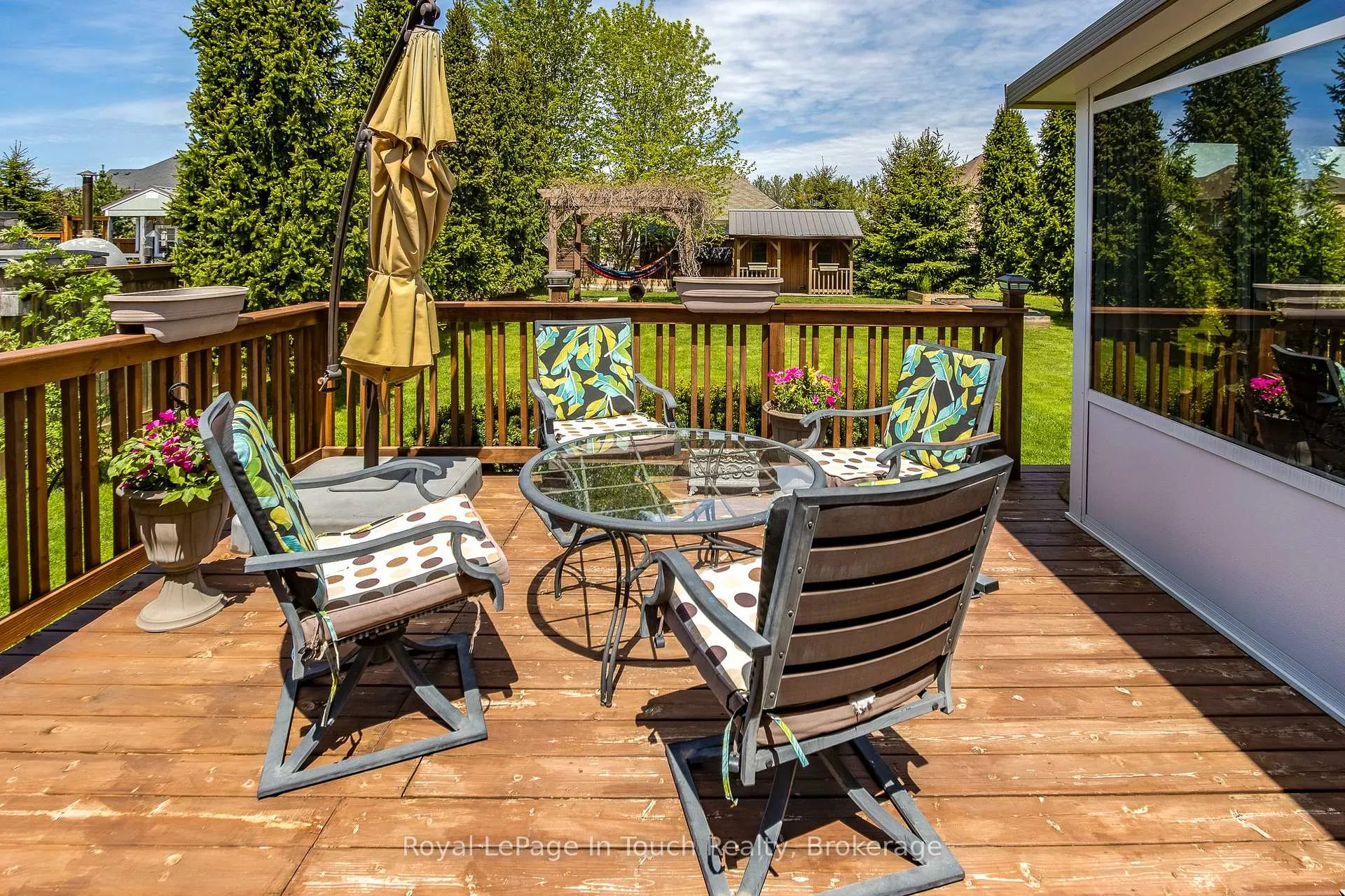 Photo 11 of 75 Pearl Street, Wasaga Beach — HOMEH