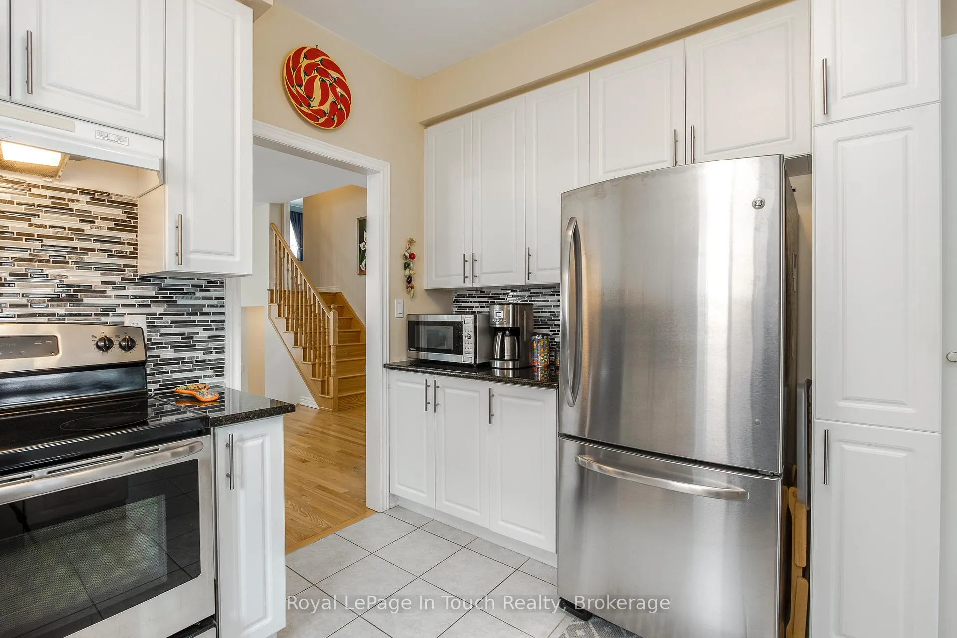 Photo 21 of 75 Pearl Street, Wasaga Beach — HOMEH