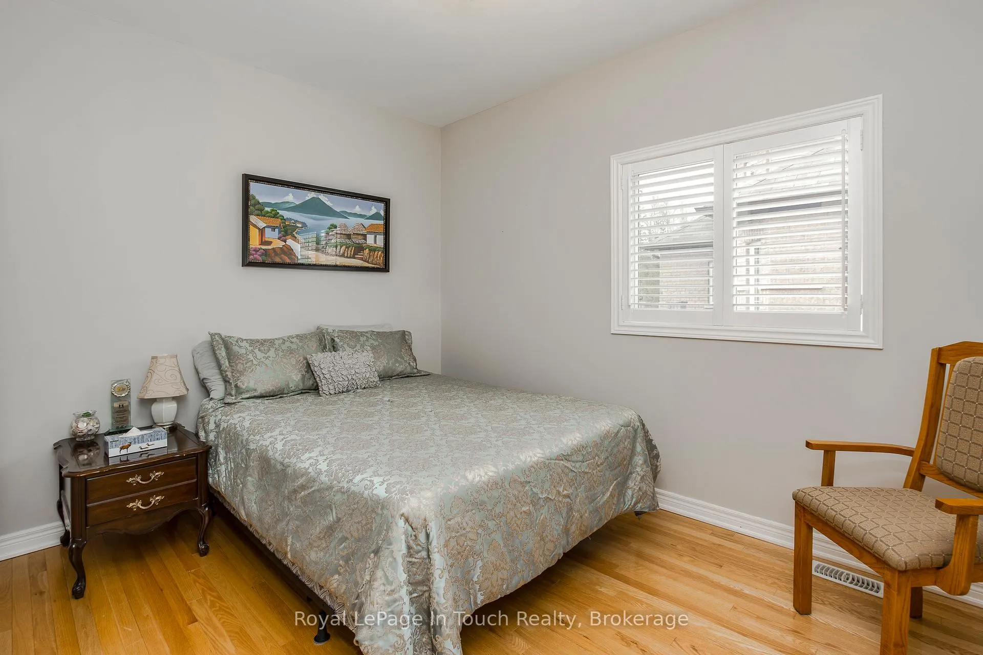 Photo 29 of 75 Pearl Street, Wasaga Beach — HOMEH