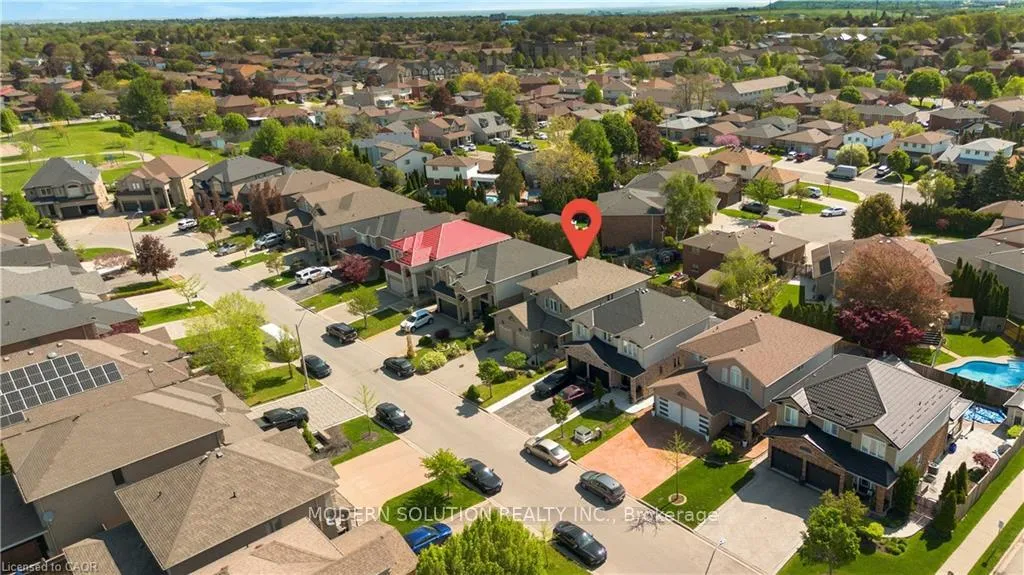 Photo 1 of 115 Erika Crescent, Hamilton, Eleanor — HOMEH