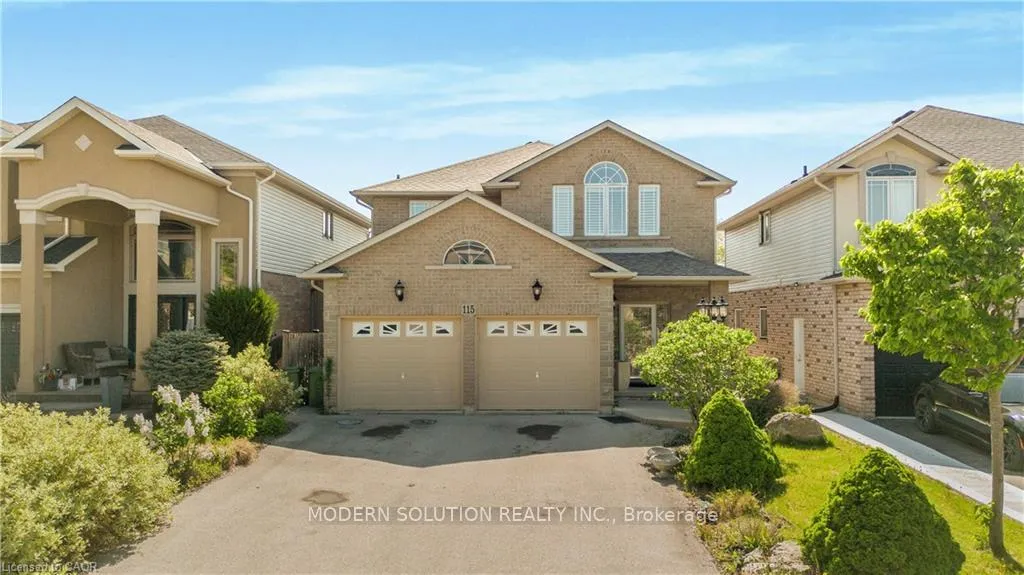 Photo 5 of 115 Erika Crescent, Hamilton, Eleanor — HOMEH