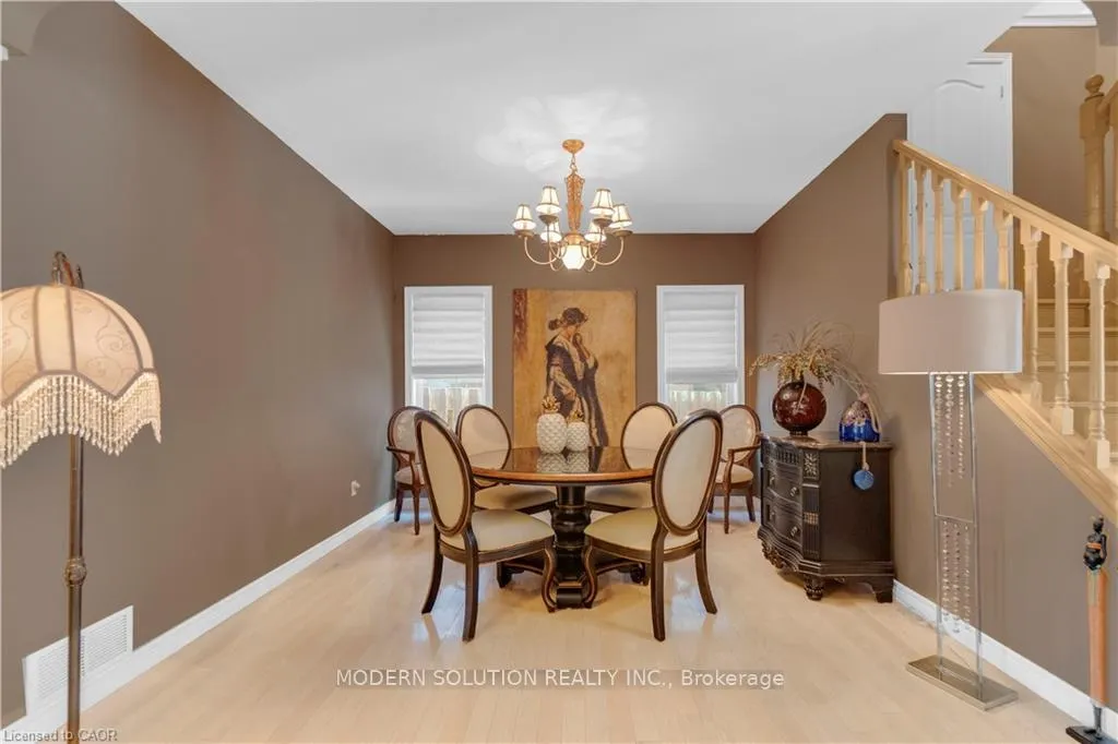 Photo 13 of 115 Erika Crescent, Hamilton, Eleanor — HOMEH