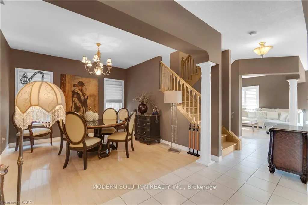 Photo 14 of 115 Erika Crescent, Hamilton, Eleanor — HOMEH