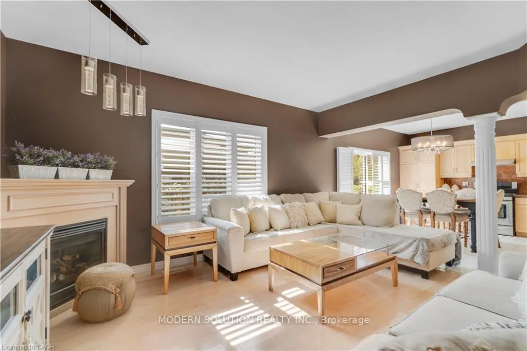 Photo 17 of 115 Erika Crescent, Hamilton, Eleanor — HOMEH