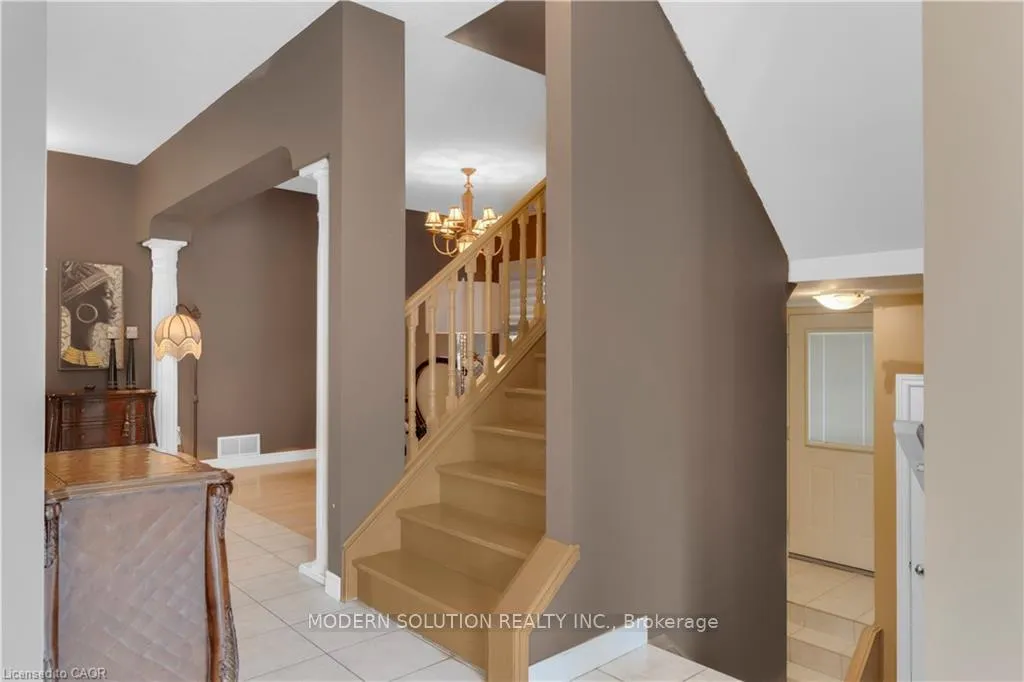 Photo 24 of 115 Erika Crescent, Hamilton, Eleanor — HOMEH