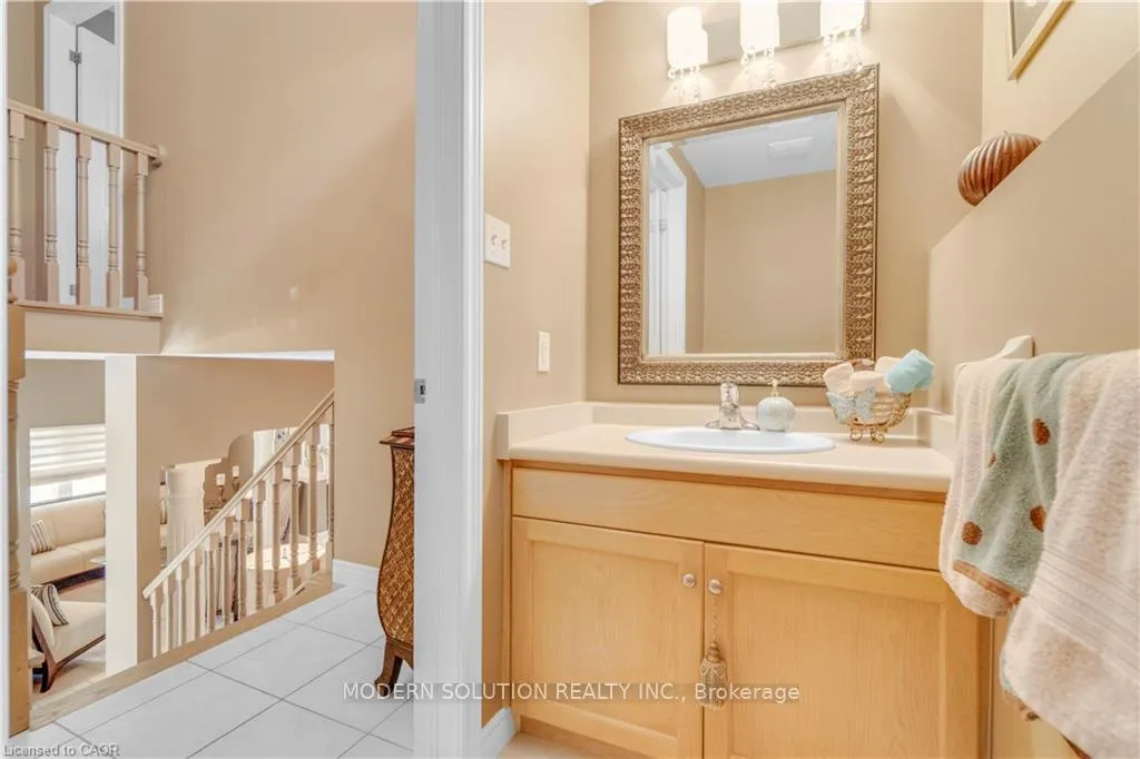 Photo 27 of 115 Erika Crescent, Hamilton, Eleanor — HOMEH